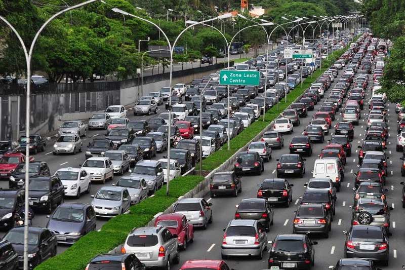 As infrações de trânsito mais comuns em São Paulo em 2024: um alerta para a segurança viária em 2025